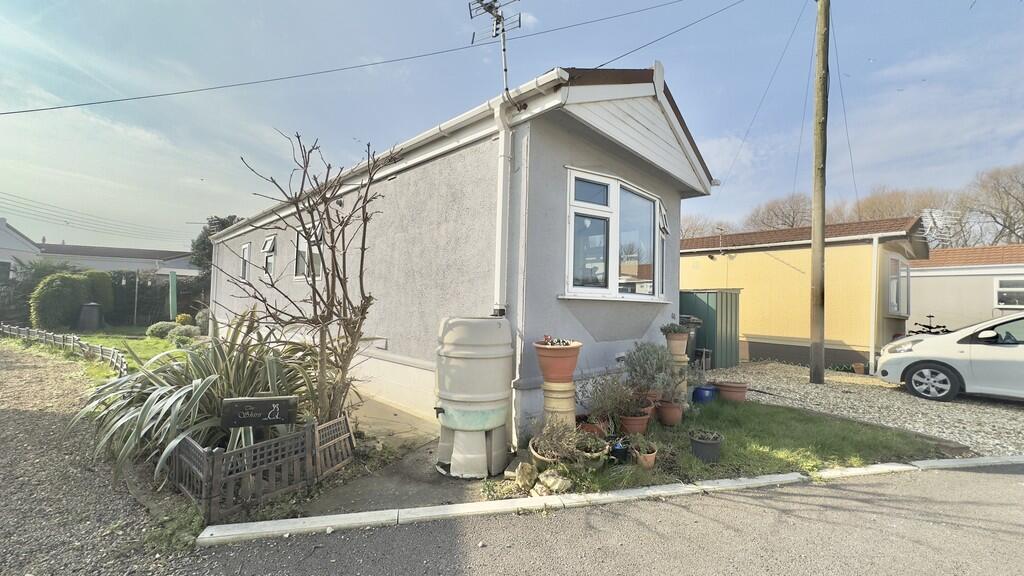 6C7DE257-87D0-4AA...