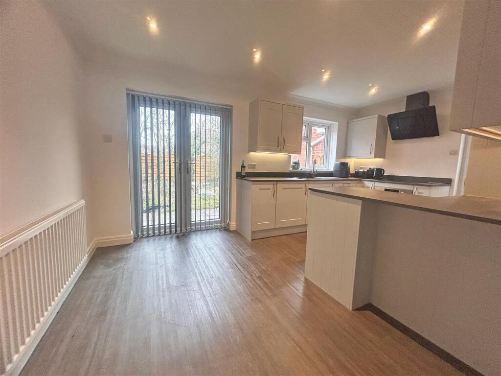 Kitchen / Diner