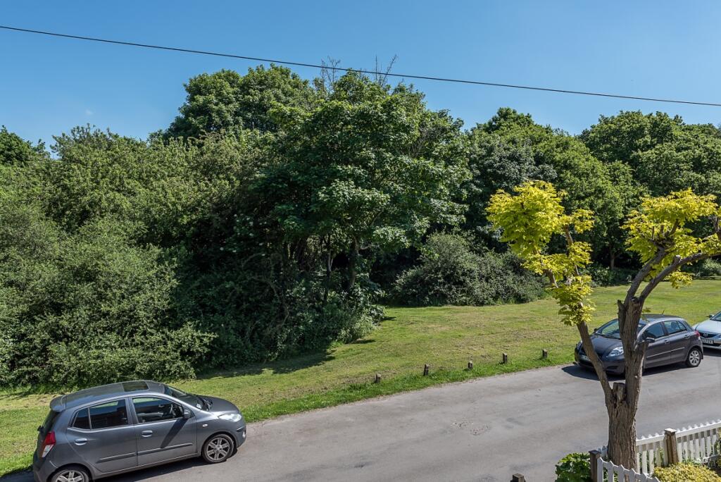 2-woodbine-cottag...