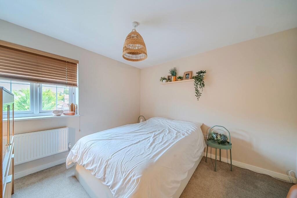 bedroom 3.jpg
