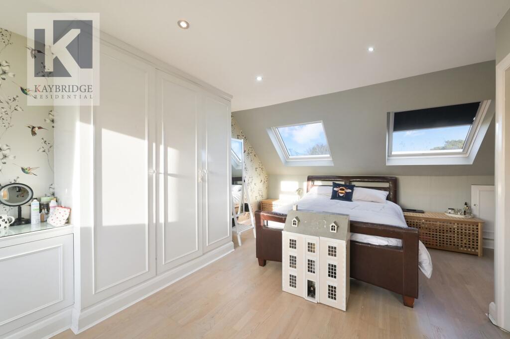 Stoneleigh Park Road, Epsom - KT19 0QT