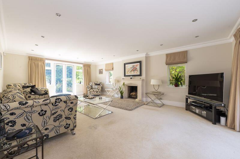 Lounge - Photo 18