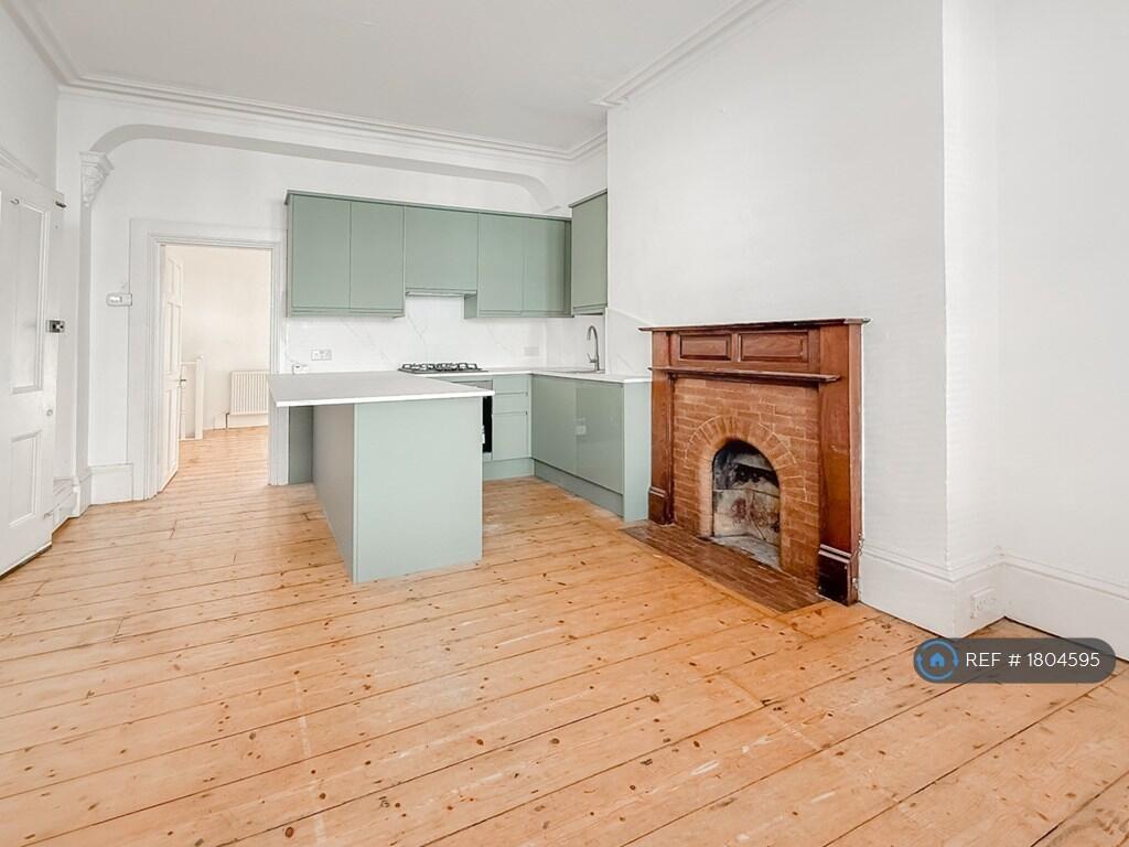Kitchen/Living