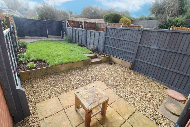 REAR GARDEN NEW.jpg