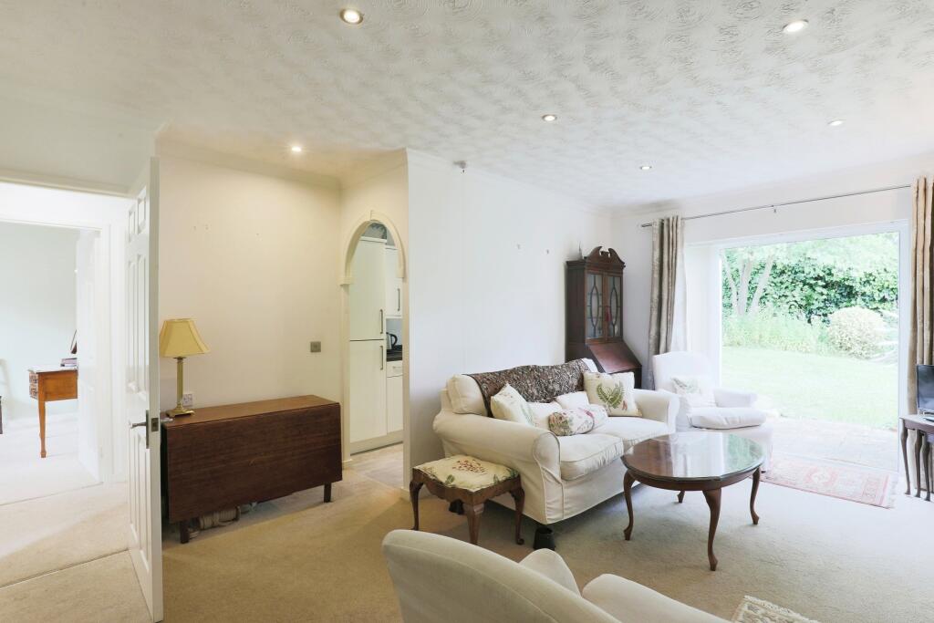 PHOTOGRAPHY