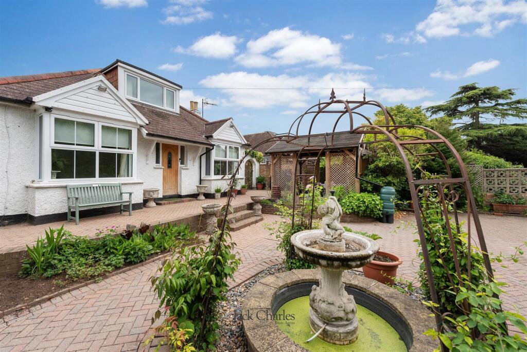 69 Cornwallis Avenue, TN10 4ET 004.jpg