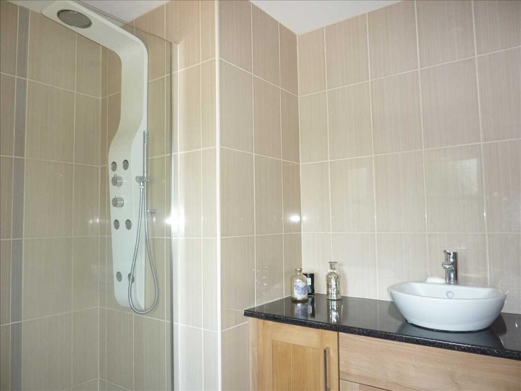 ENSUITE SHOWER ROOM