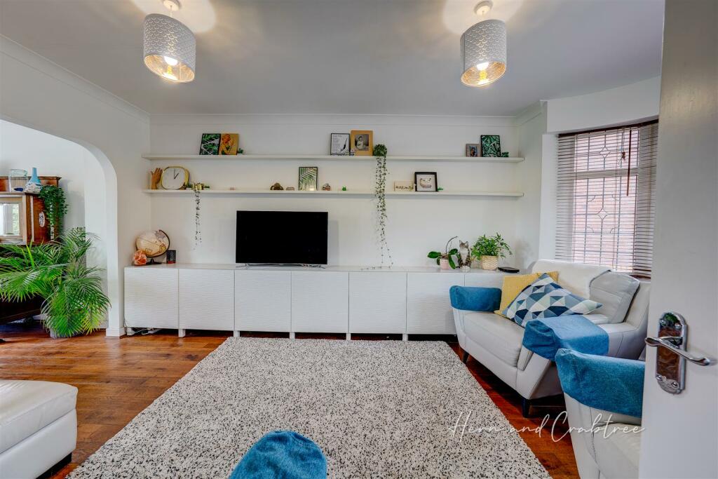 Page Drive, HernCrabtree (50).jpg