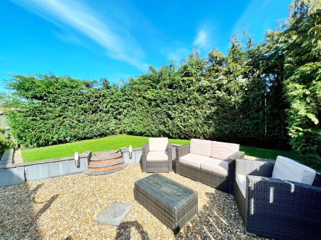 Garden 2.jpg