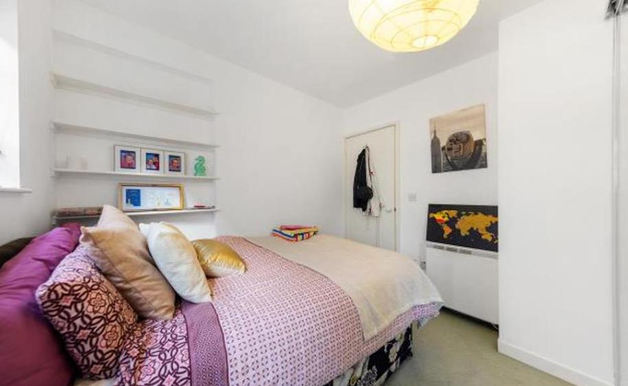 18 warner house 3 29.08.png