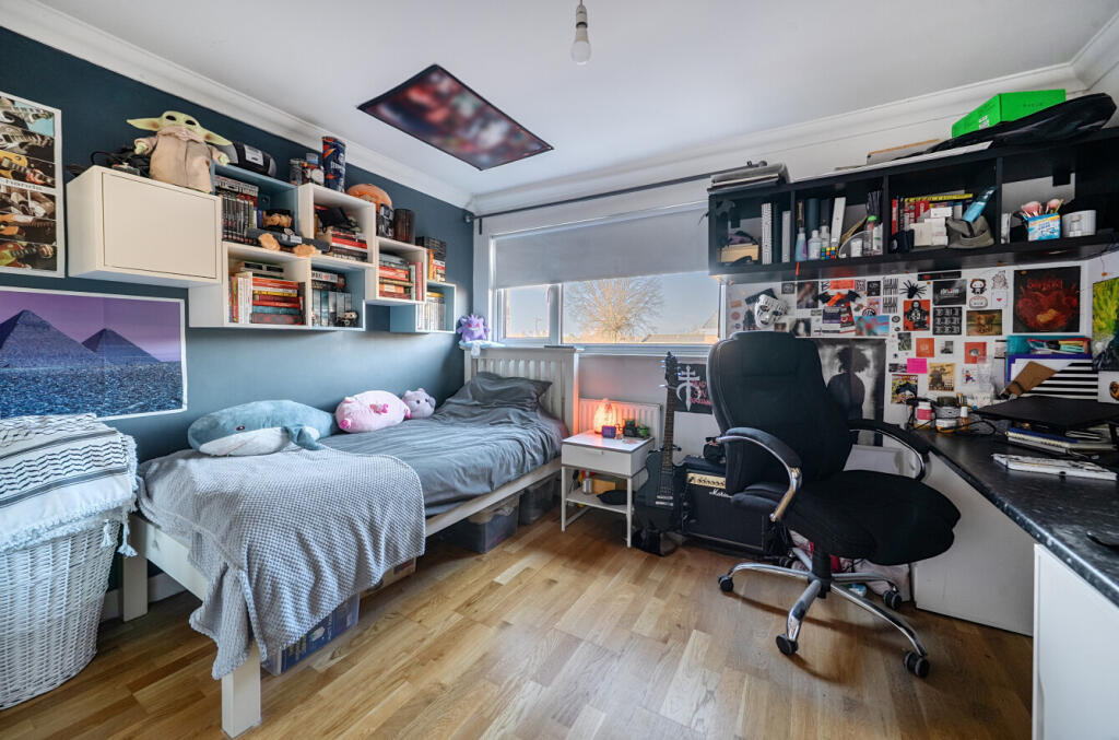 1396044-10-695e4e...