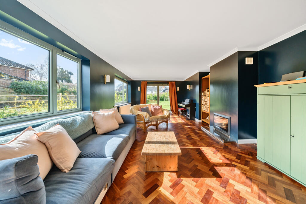 The Street, West Horsley, Leatherhead, KT24