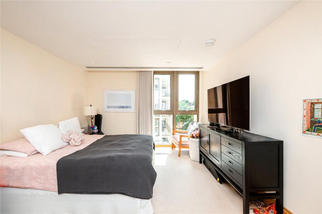 Principal Bedroom