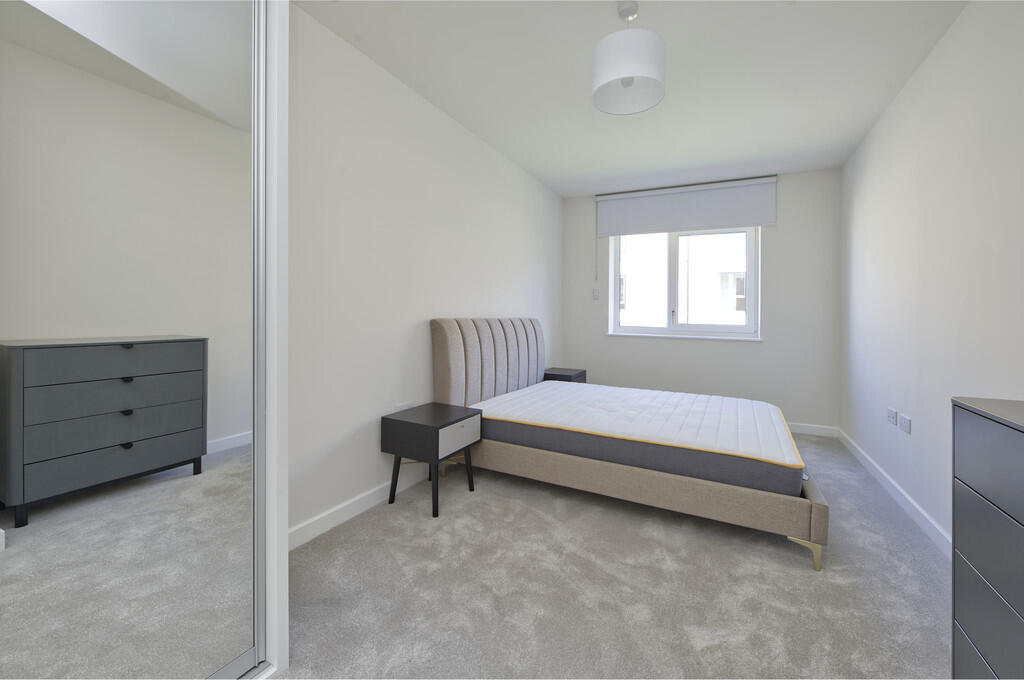 flat 7 iris hse-4...