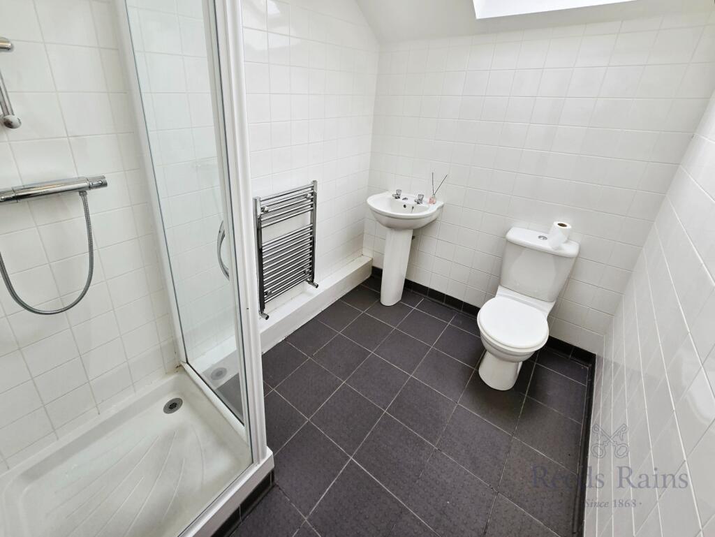 Annex Bathroom
