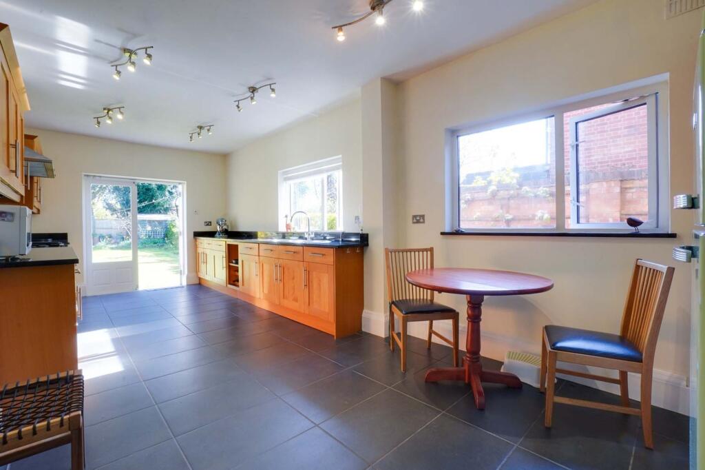 Kitchen Breakfast Room