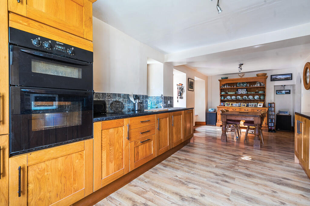 Kitchen/Dining Ro...