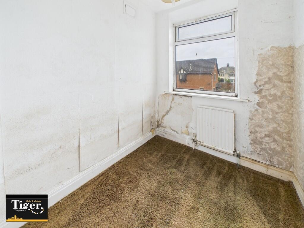 CAM02176G0-PR0645...