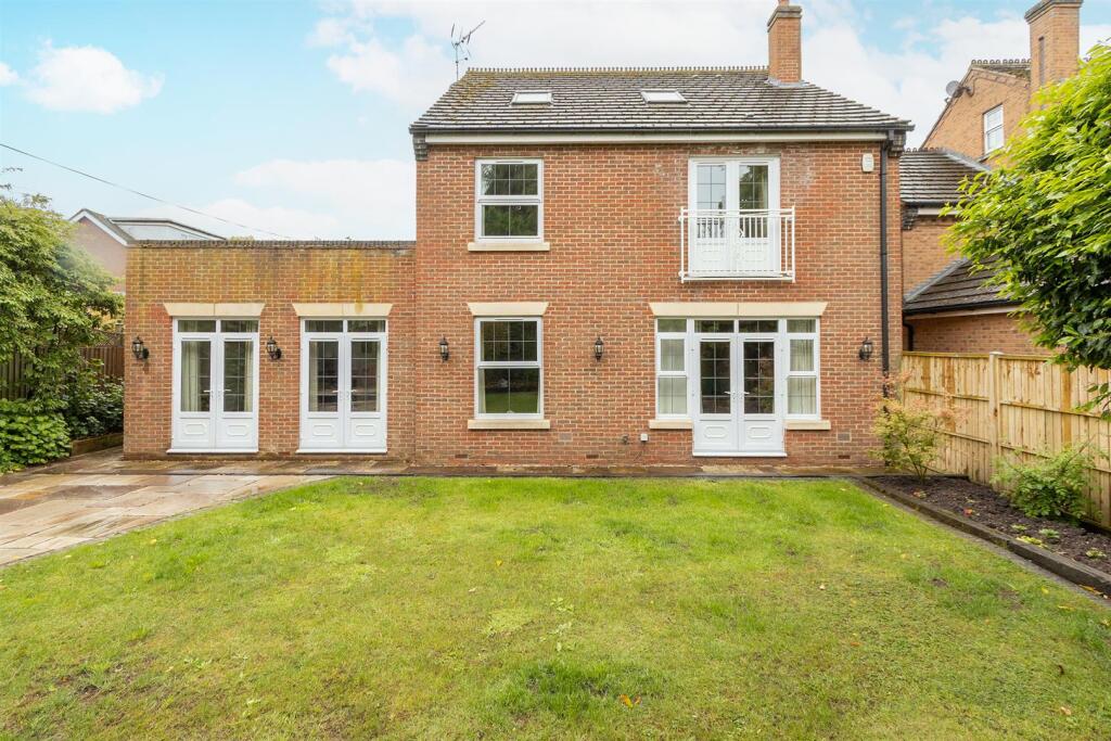 3 Marlborough Place, Lutterworth (33).jpg