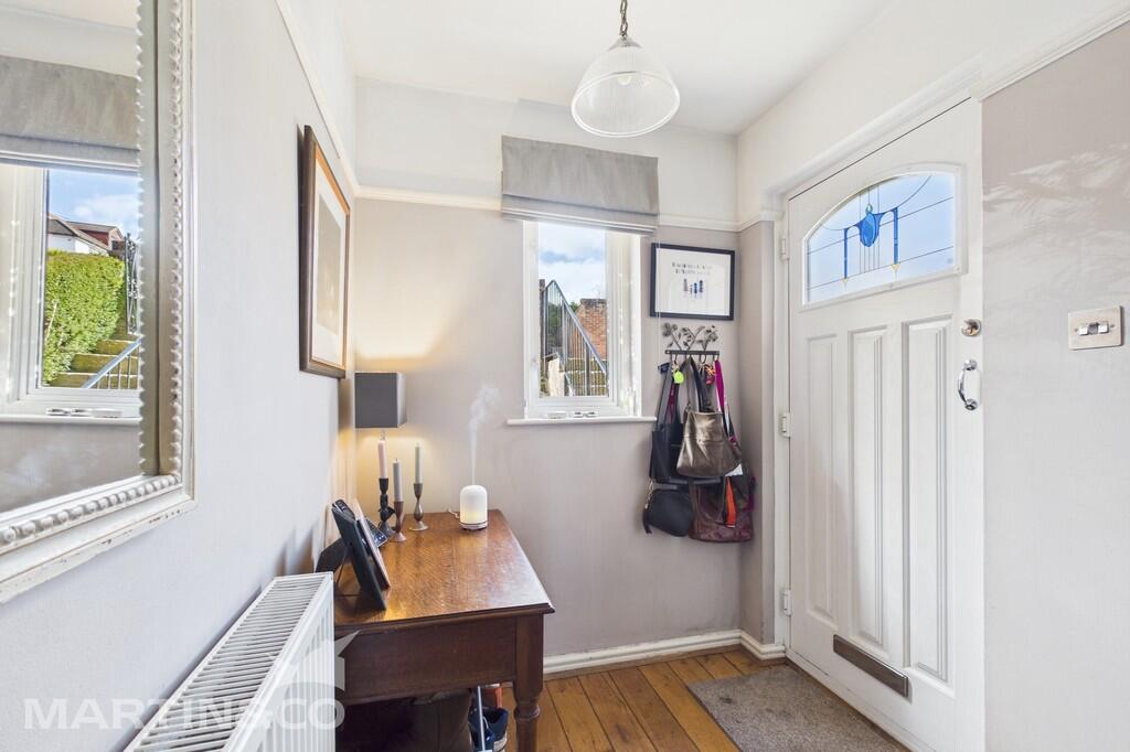 CAM01953G0-PR0097...