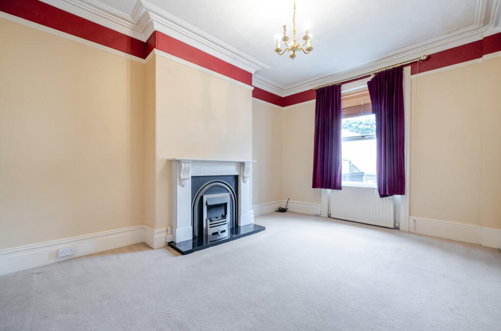 1334513-8-6895cb8...