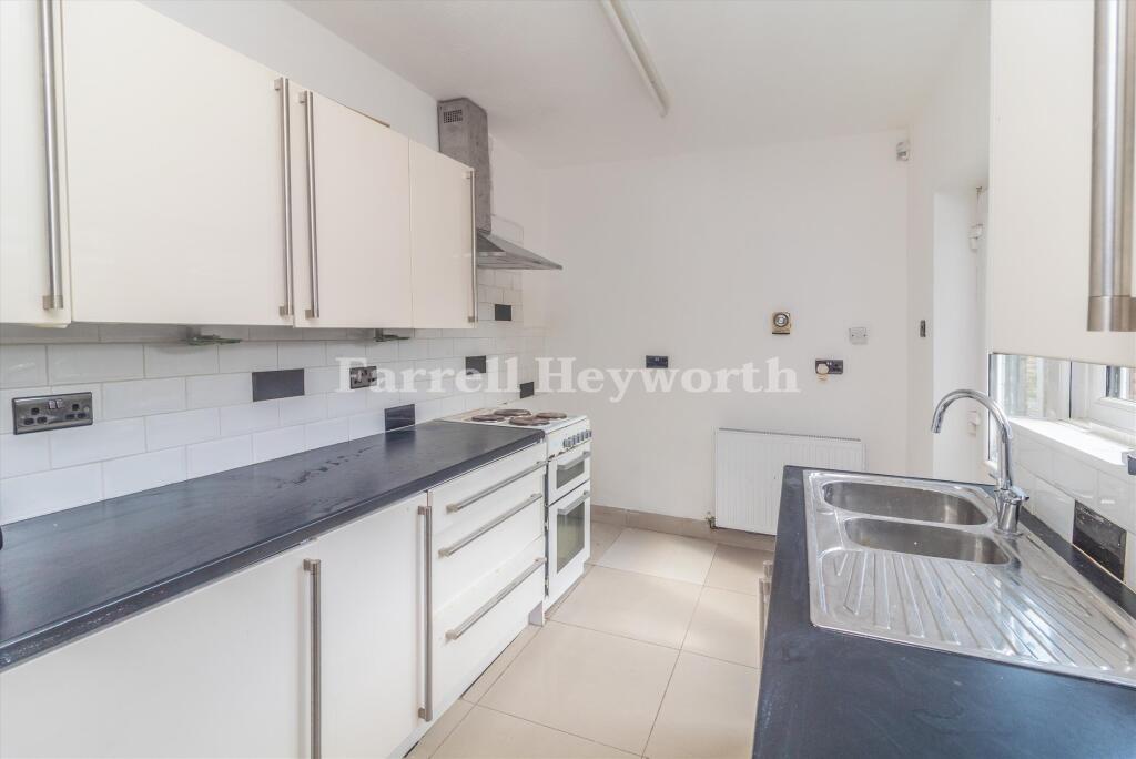 Kitchen image 2