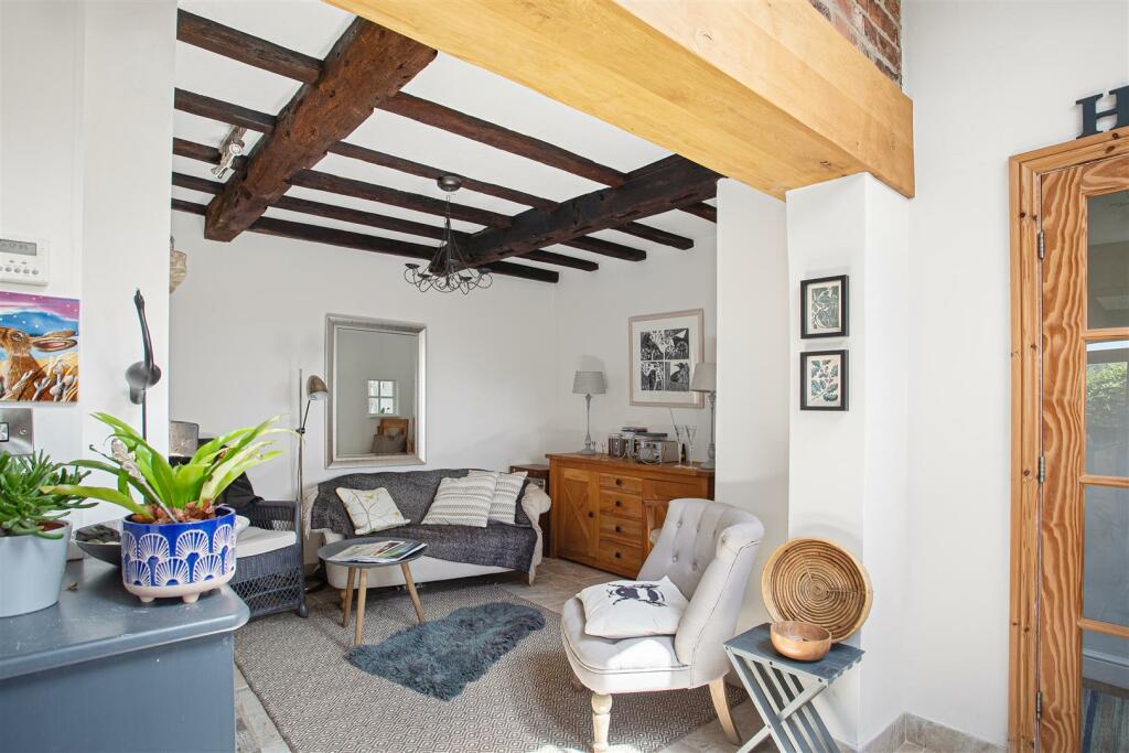 Forresters_Cottage_56.jpg