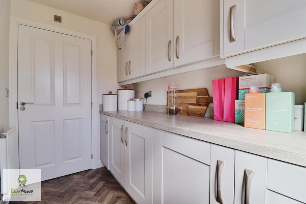 Utility EweMove Cannock