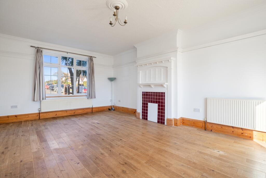 A13 - 20 Osney Avenue, Paignton - 250228