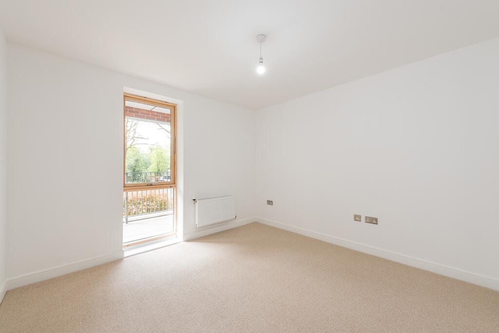 -Olivia-Court-043...