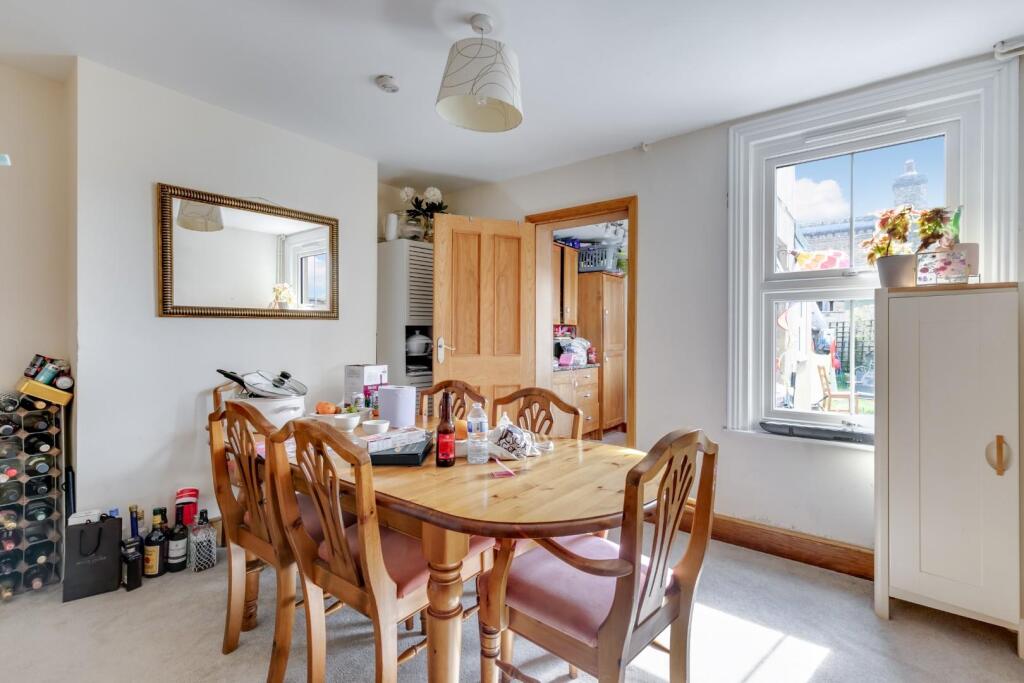 VICTORIA PLACE 15 -6.jpg