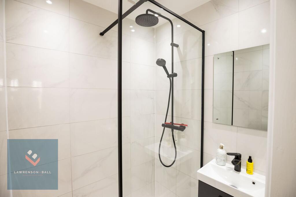 En-Suite Shower Room