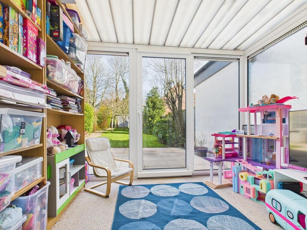 CAM03830G0-PR0120...