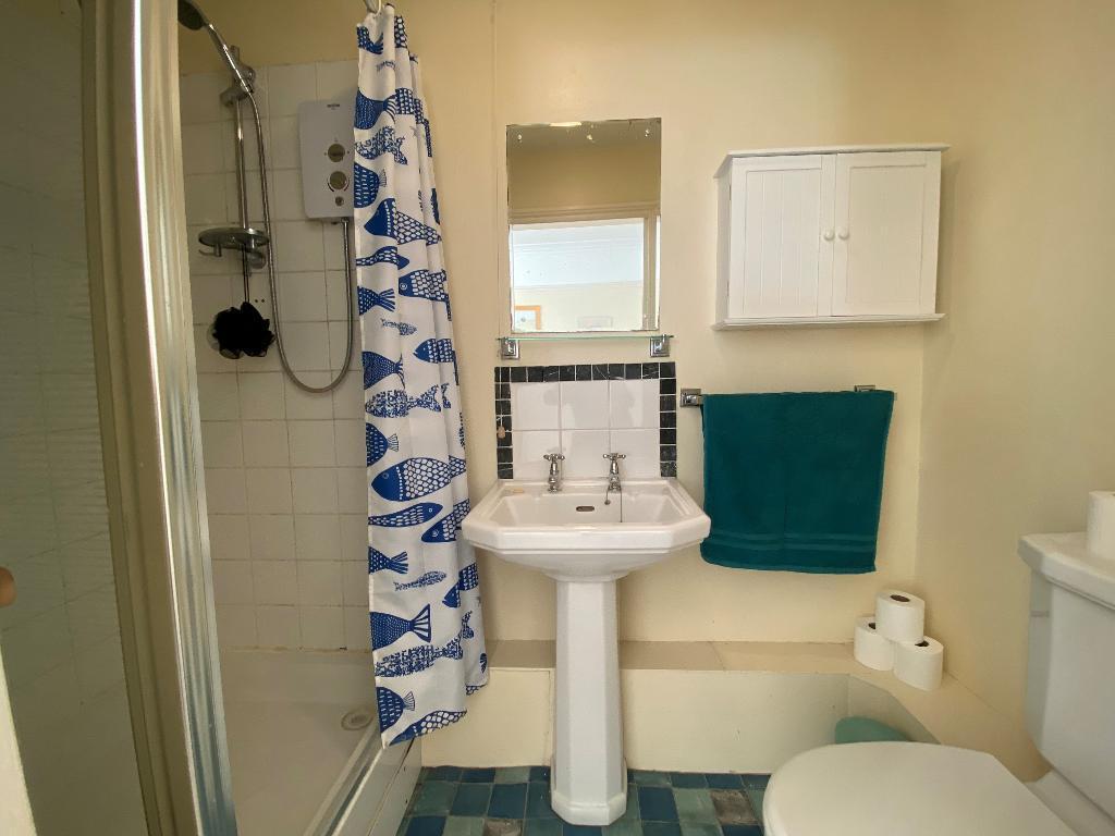 Bedroom Two En-suite