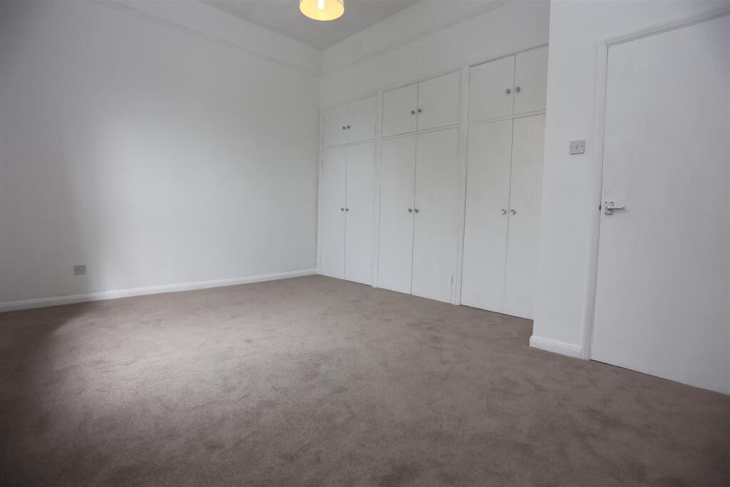 3, 28 Wilbury Gardens new 23 (2).JPG