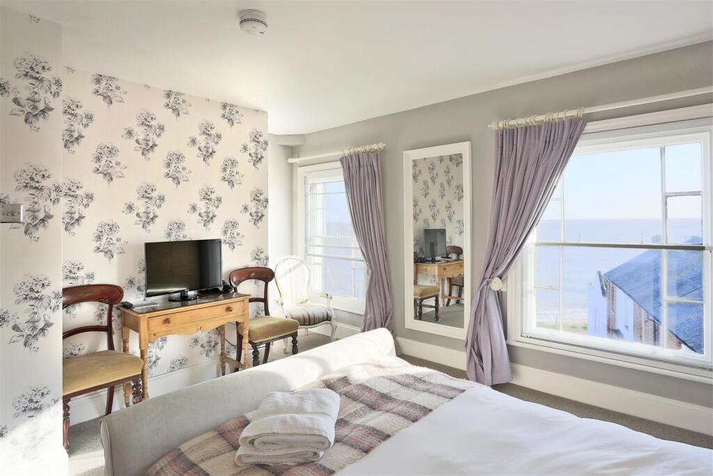 Barley House family suite 2n floor.jpg