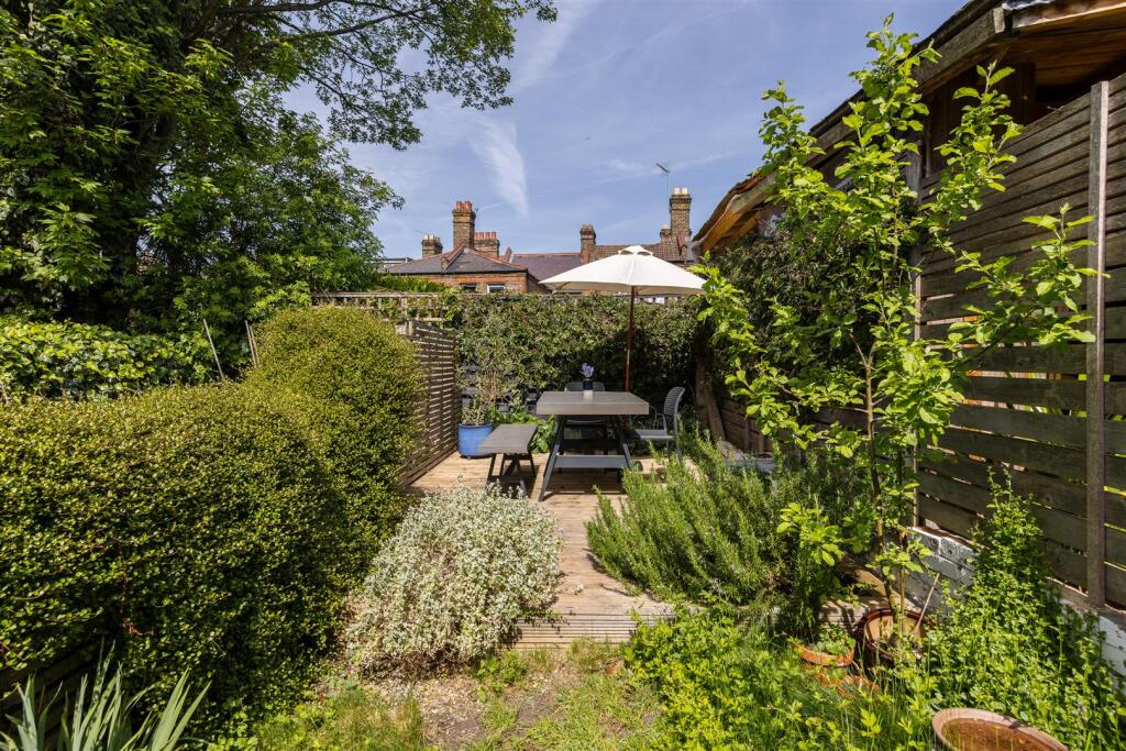 Wetherden Street, E17