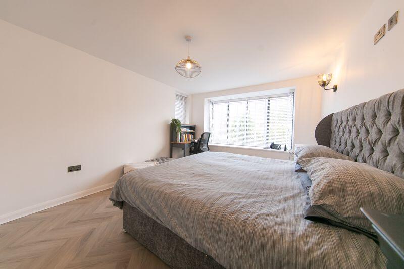 Ground floor double bedroom