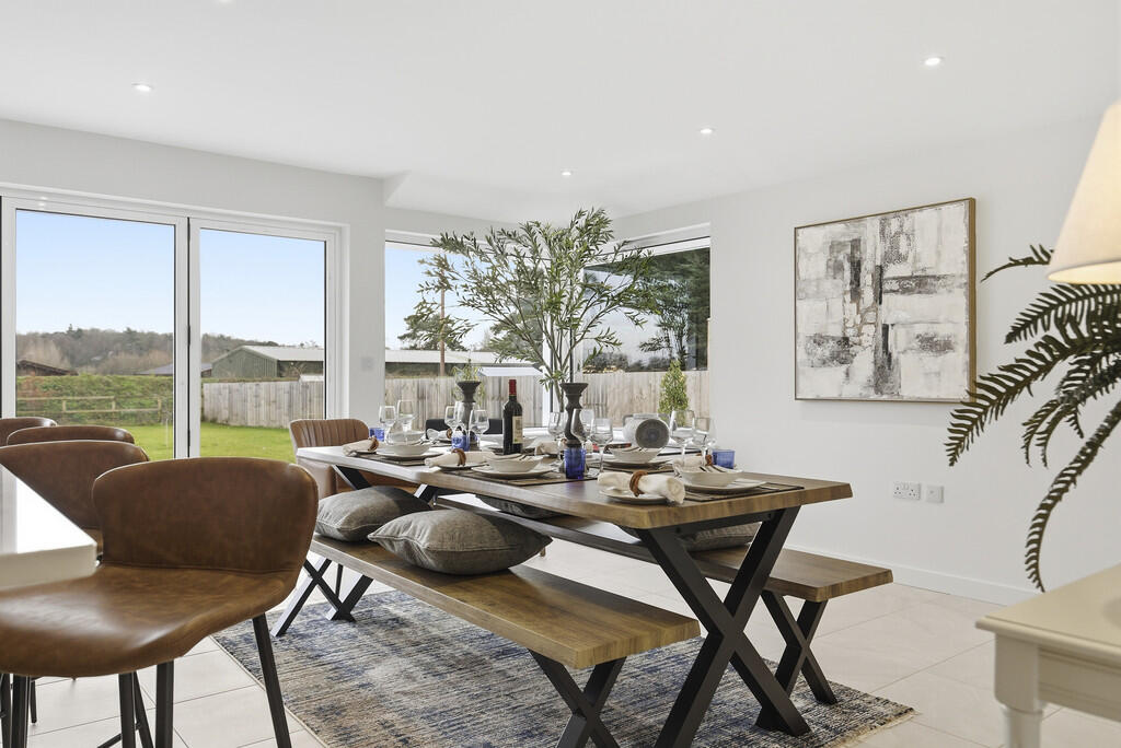 2 Blackheath Road...