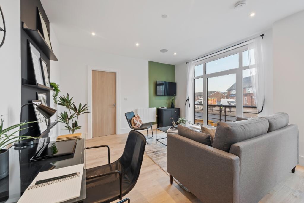 Syward Place, F1 Ph5