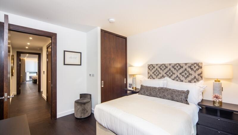 lg_p5738_636930991172676235