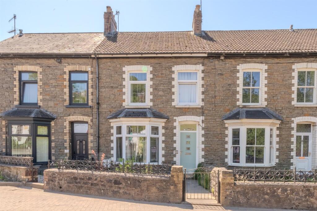 2 Lewis Terrace-26.jpg