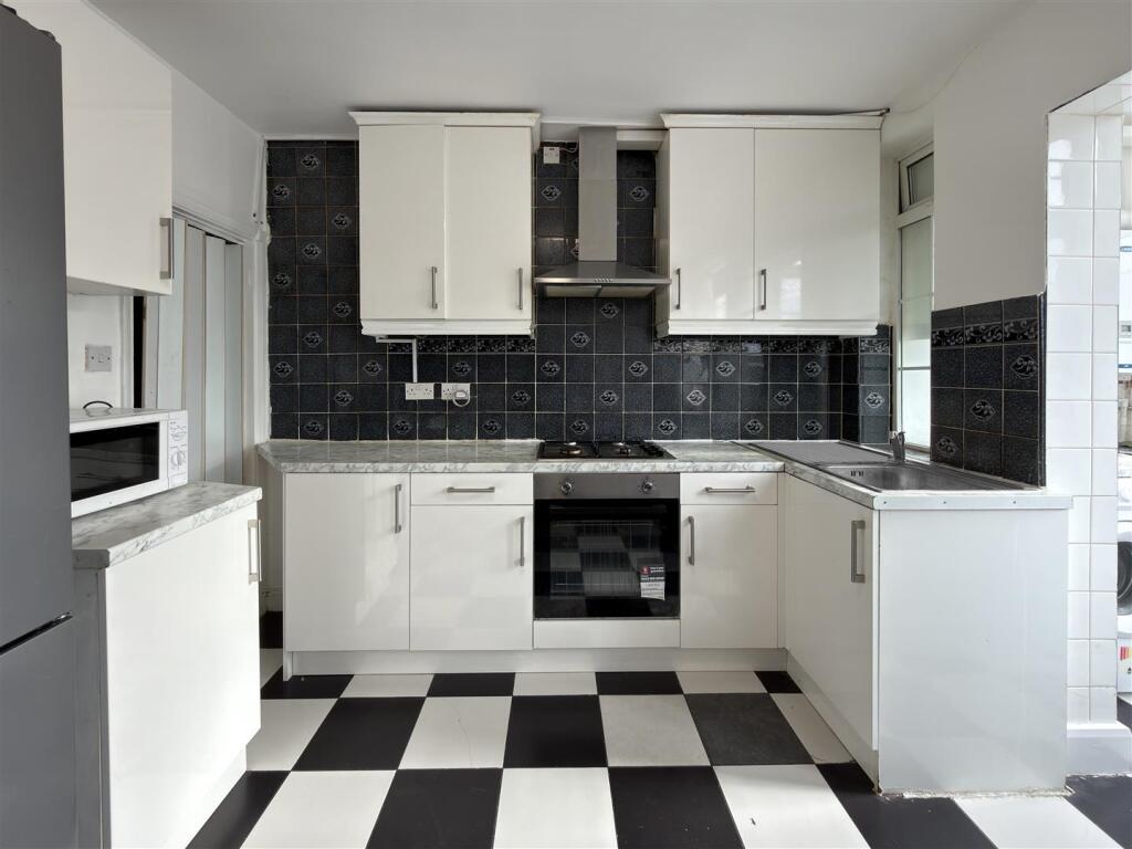 Kitchen.jpeg