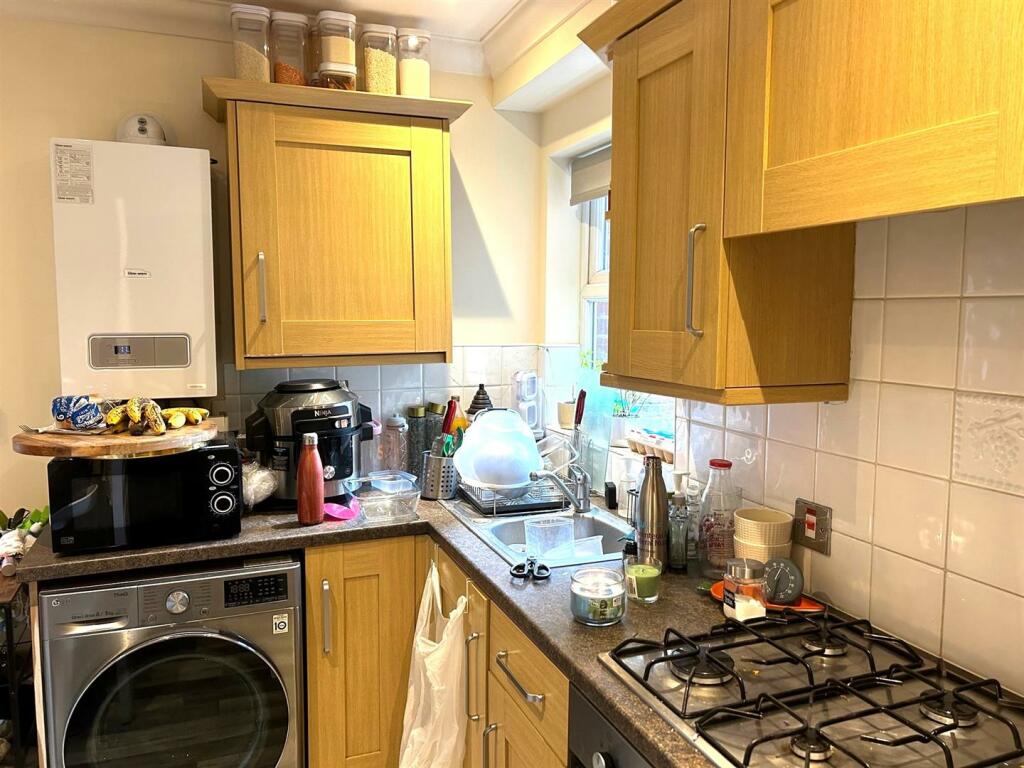 kitchennew.jpg