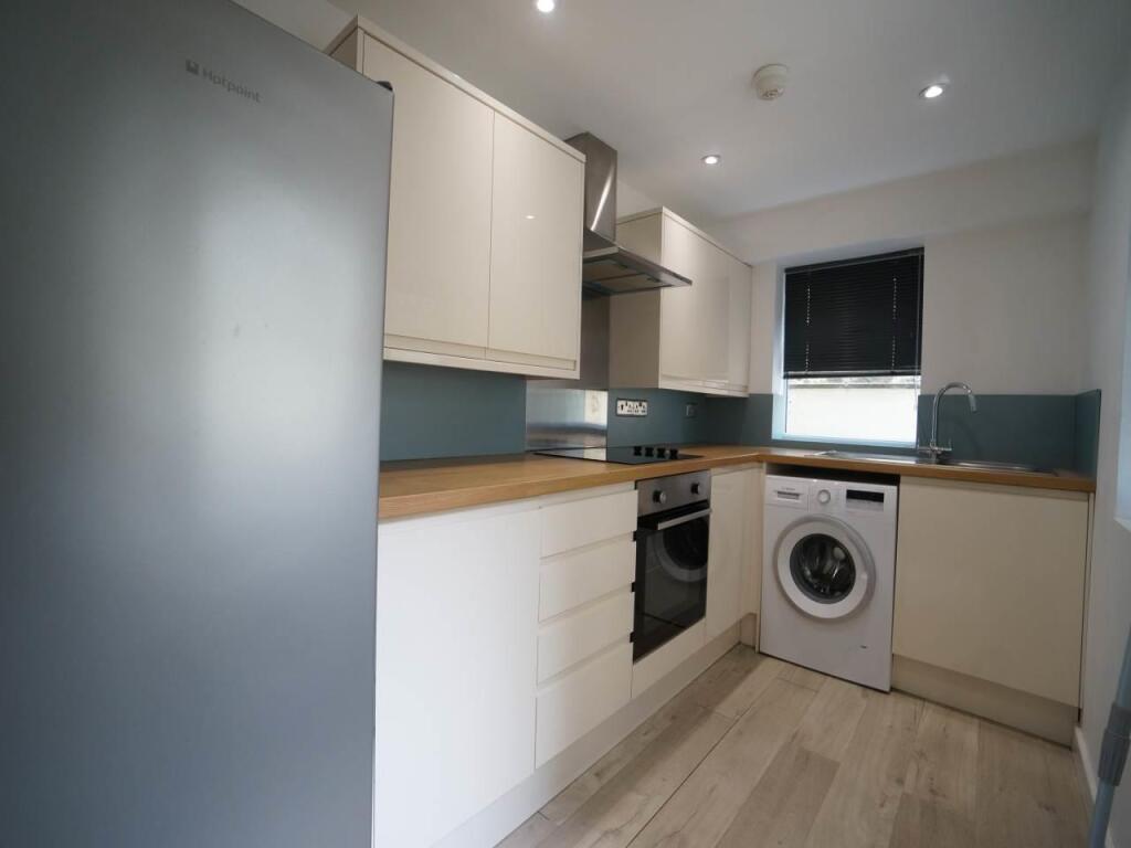 Kitchen.JPG