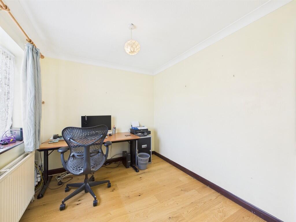 CAM04018G0-PR0234...