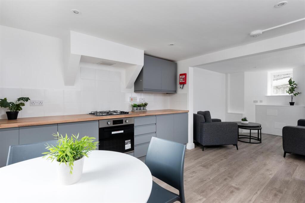 2 Frankley Terrace-4.jpg