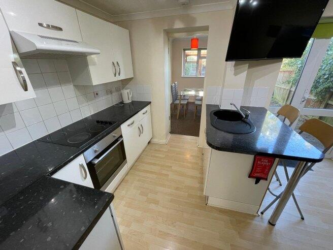 bishops-way-ct2-8ds-952915