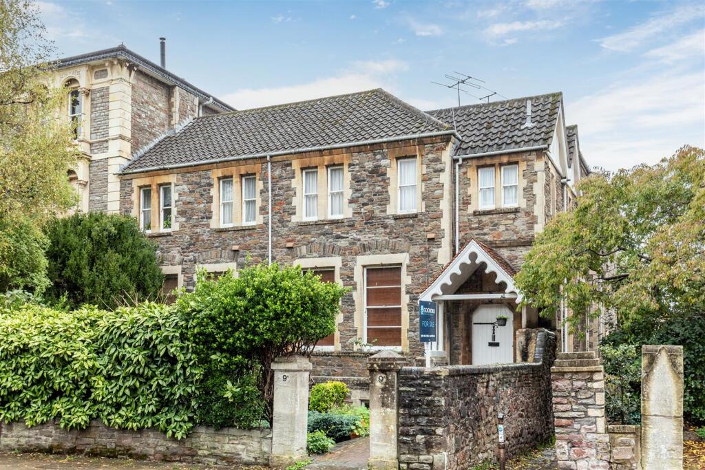 All Saints Road, Clifton Front.jpg