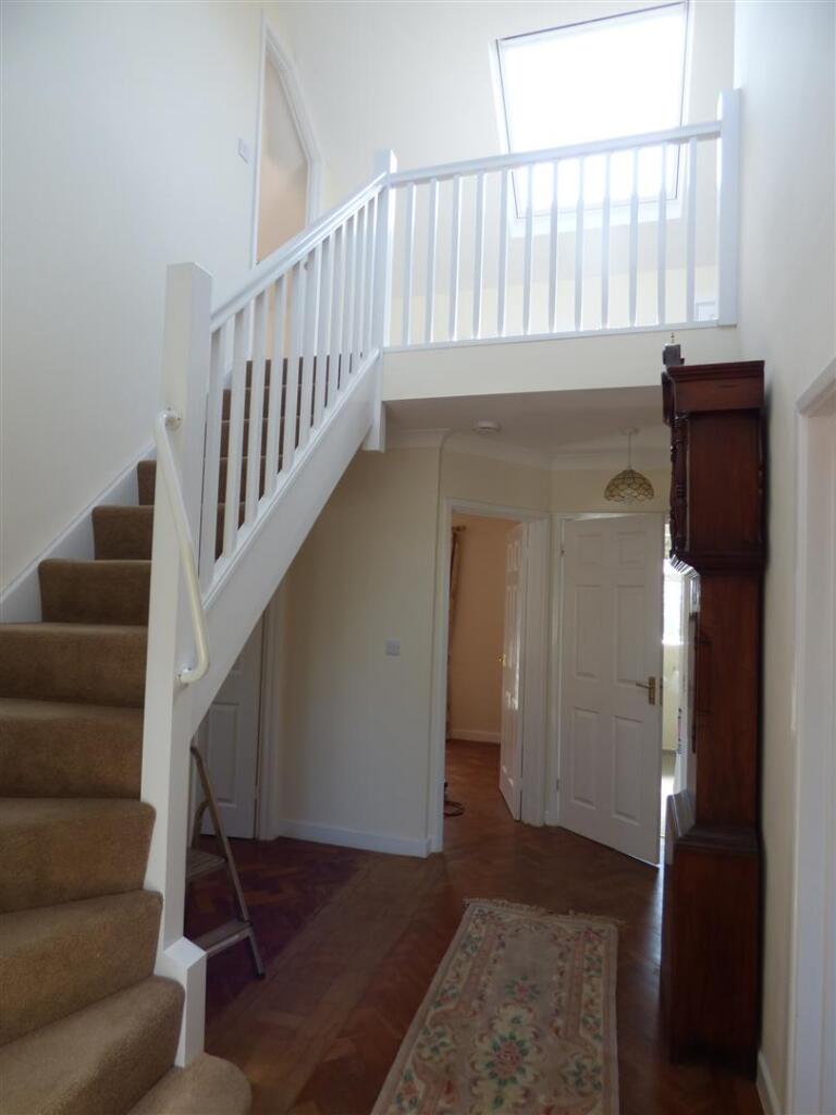 Entrance Hallway.JPG